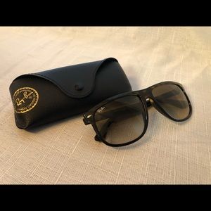 Ray-Ban sunglasses with case